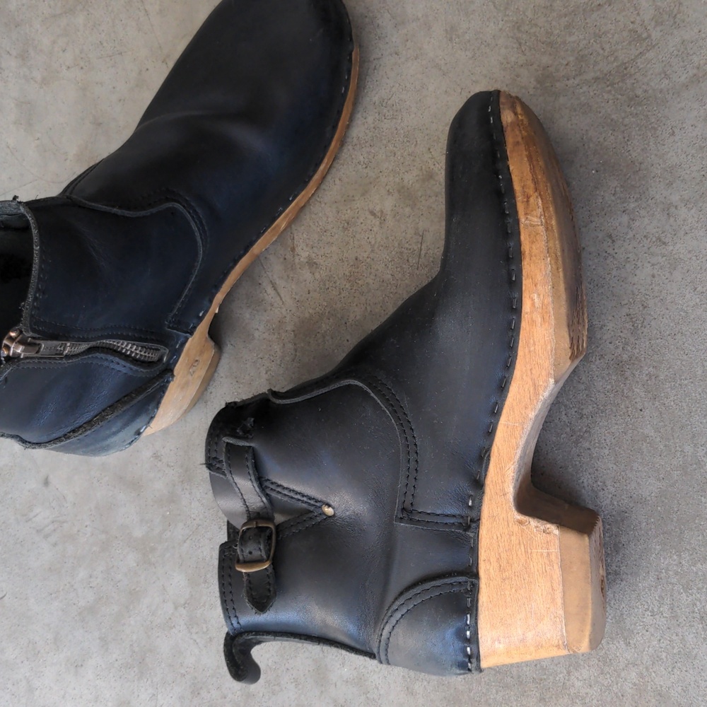 No. 6 boots